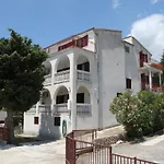 With Parking Space - Paklenica - 6431 Daire