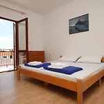 With Parking Space - Paklenica - 6431
