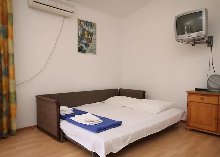 Apartamento With Parking Space - Paklenica - 6431 Starigrad Paklenica