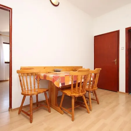 With A Parking Space Starigrad, Paklenica - 6431 Apartment Starigrad Paklenica